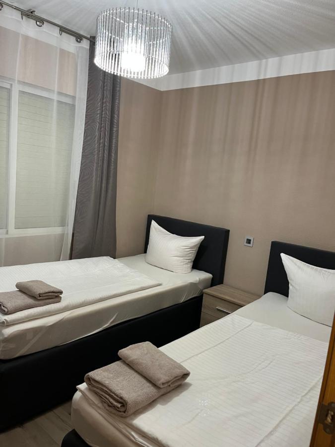 Villa Nadiya App Pool, Parking 또레비에하 외부 사진