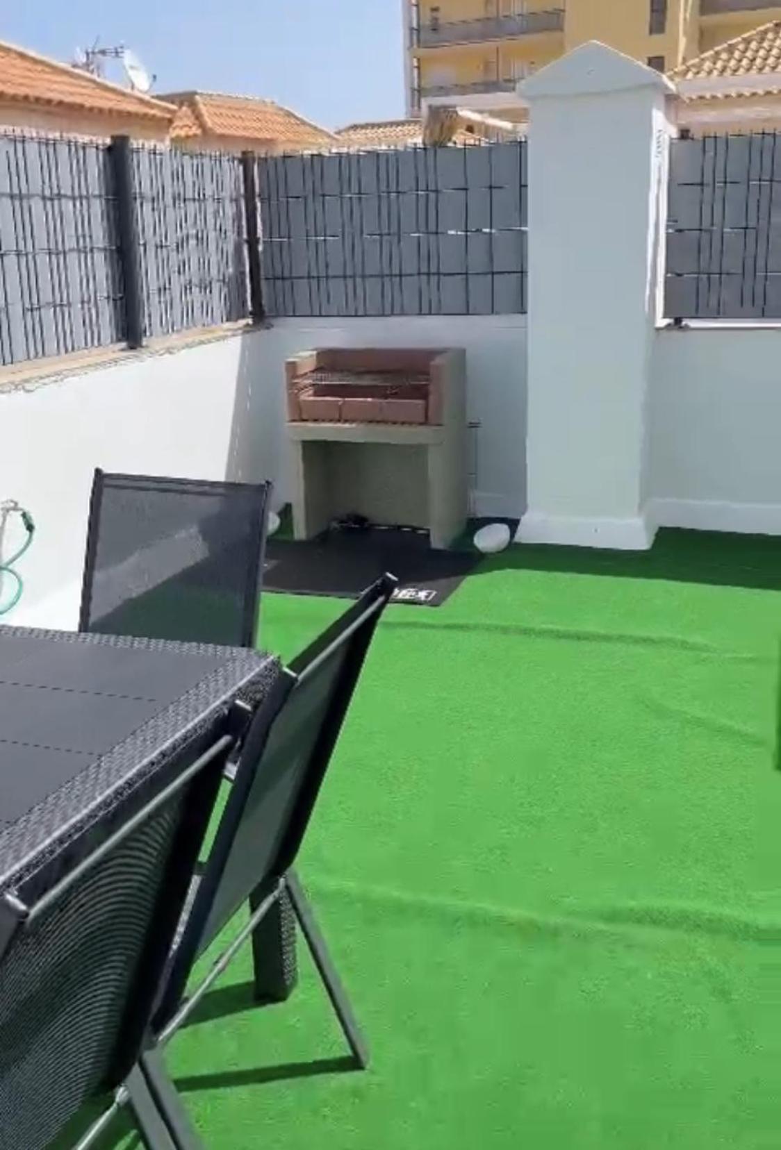 Villa Nadiya App Pool, Parking 또레비에하 외부 사진