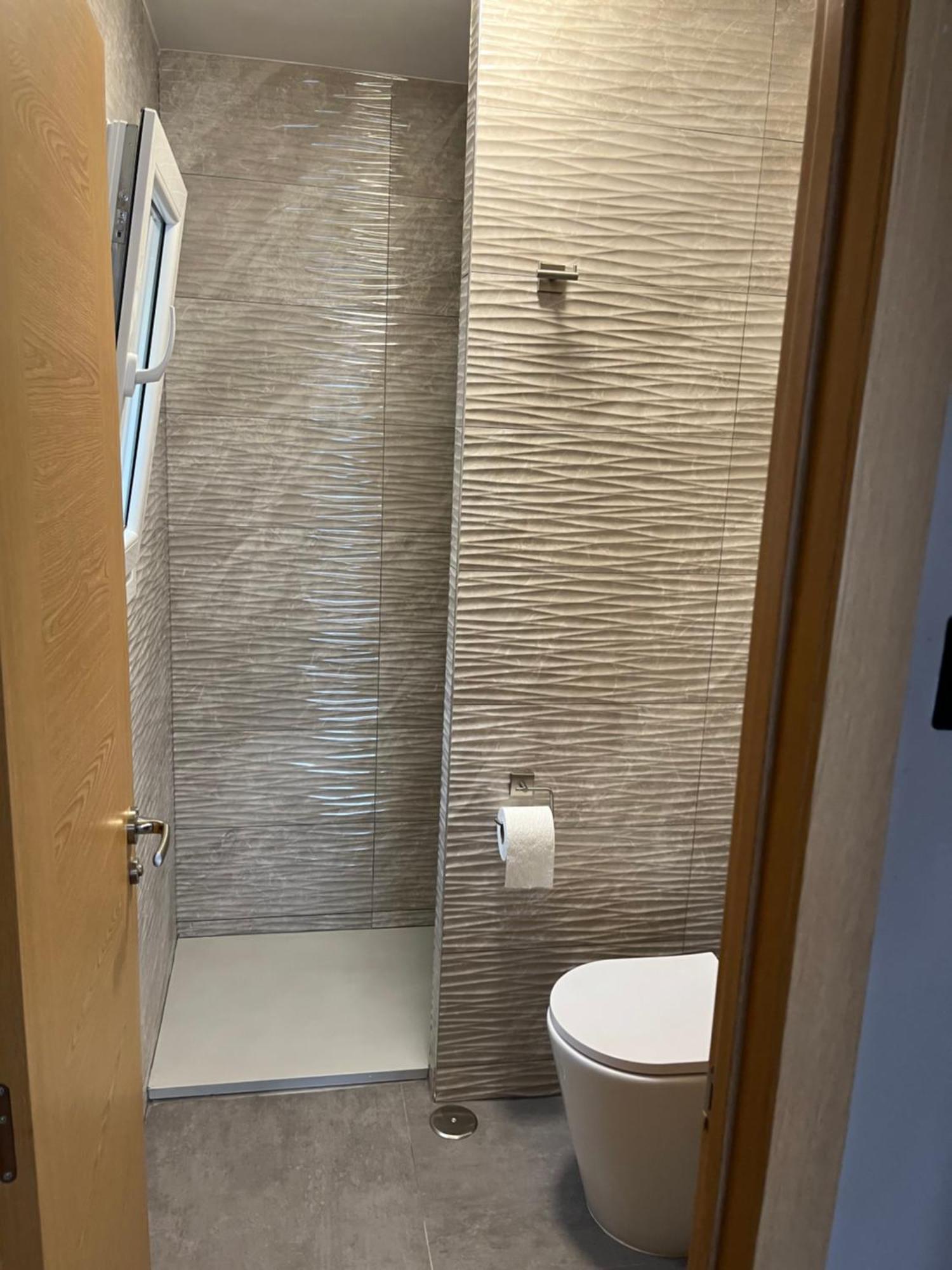 Villa Nadiya App Pool, Parking 또레비에하 외부 사진