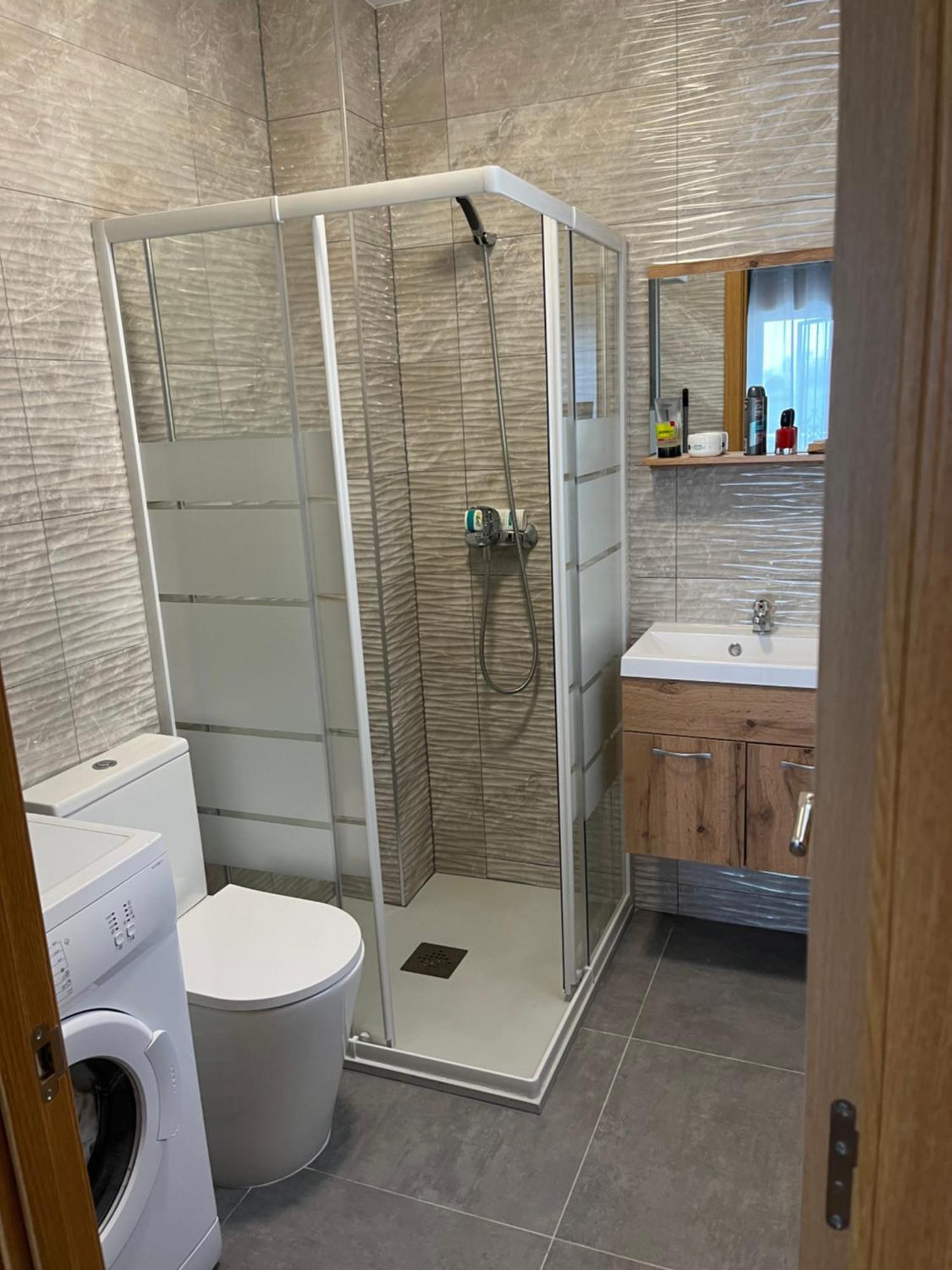Villa Nadiya App Pool, Parking 또레비에하 외부 사진
